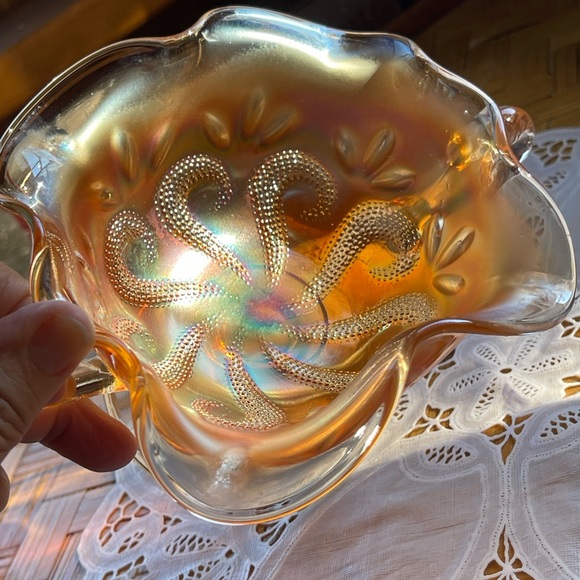 Carnival Glass dish, vintage, colorful! - Picture 7 of 10